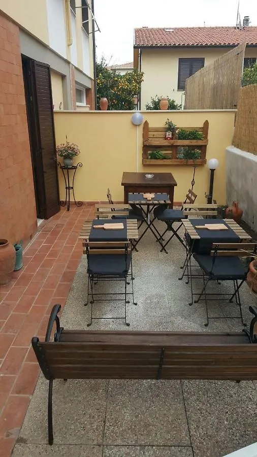 Dai Profeti B&B Cecina  Guest house