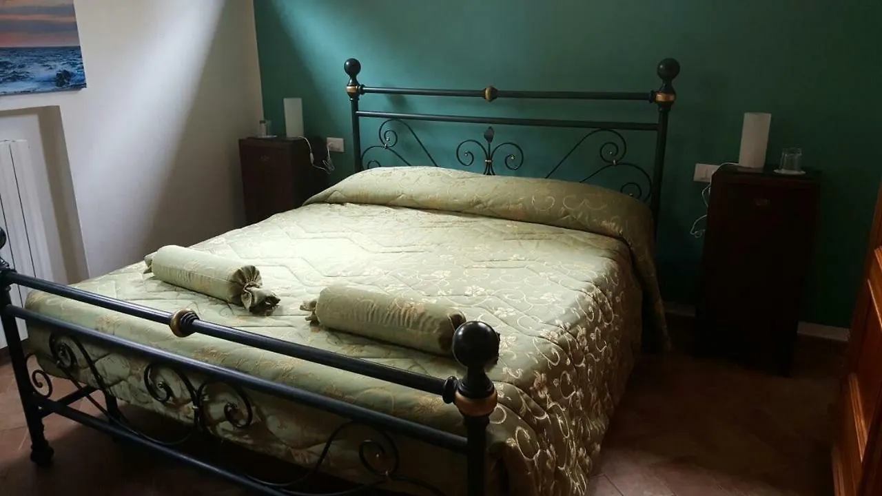 Dai Profeti B&B Cecina  Italy